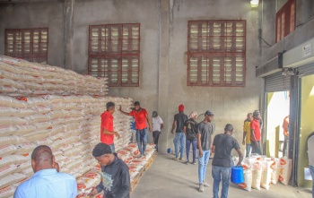 2026 - Haiti - BND delivering school meals 