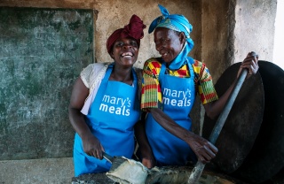Volunteers preparing Mary's Meals