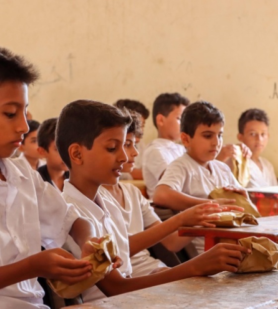 Children in Yemen during the learning day