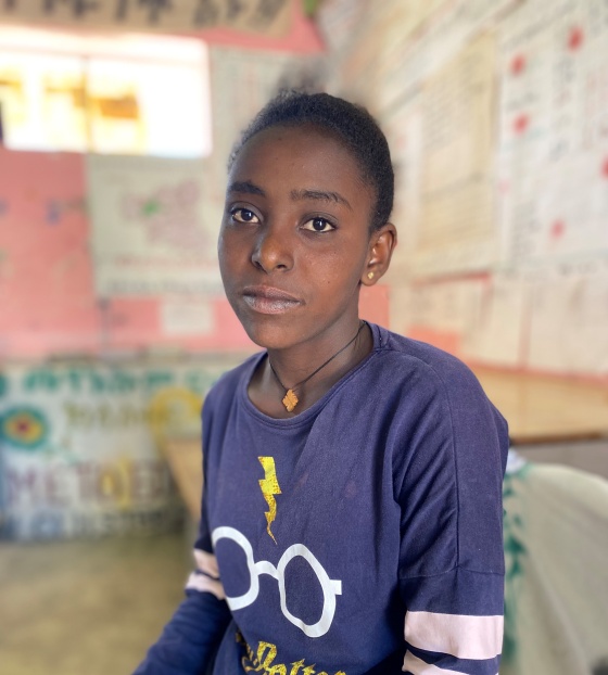 young girl from Tigray posing for a photo 