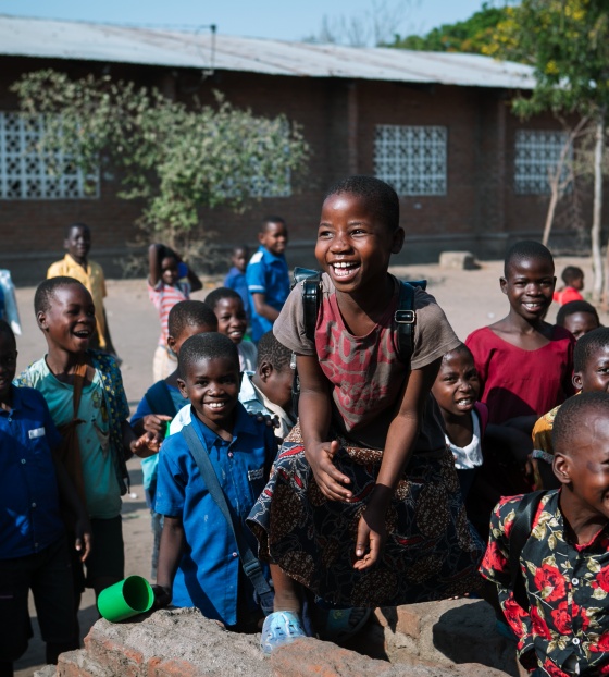 2023 - Malawi - School children smiling 