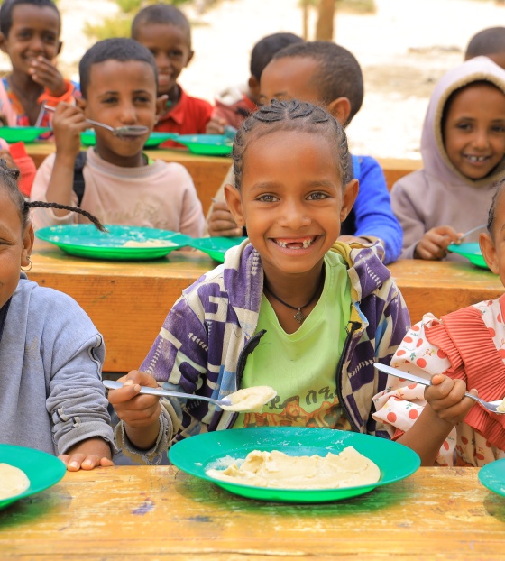 2025 - Ethiopia - Children enjoying their meals