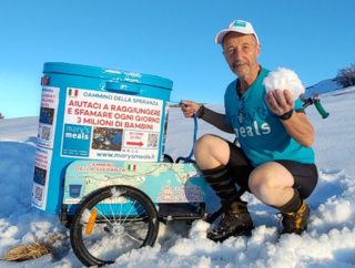 Luigi, volunteer with Mary's Meals Italy, on a previous fundraising effort.