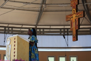 2026 - Malawi - Lettie speaks at Mladifest