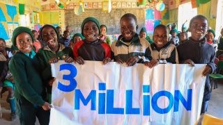 2025 - Zimbabwe - Children holding 3 Million sign