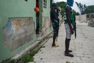 2026 - Haiti - Children gang members with guns